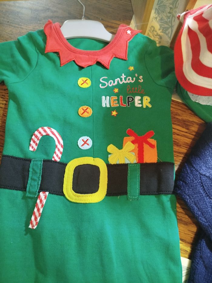 Pyjama+ pull spécial Noël bébé âge 6-9mois - photo numéro 4