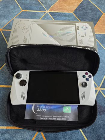 Console Asus Rog Ally Z1 Extreme