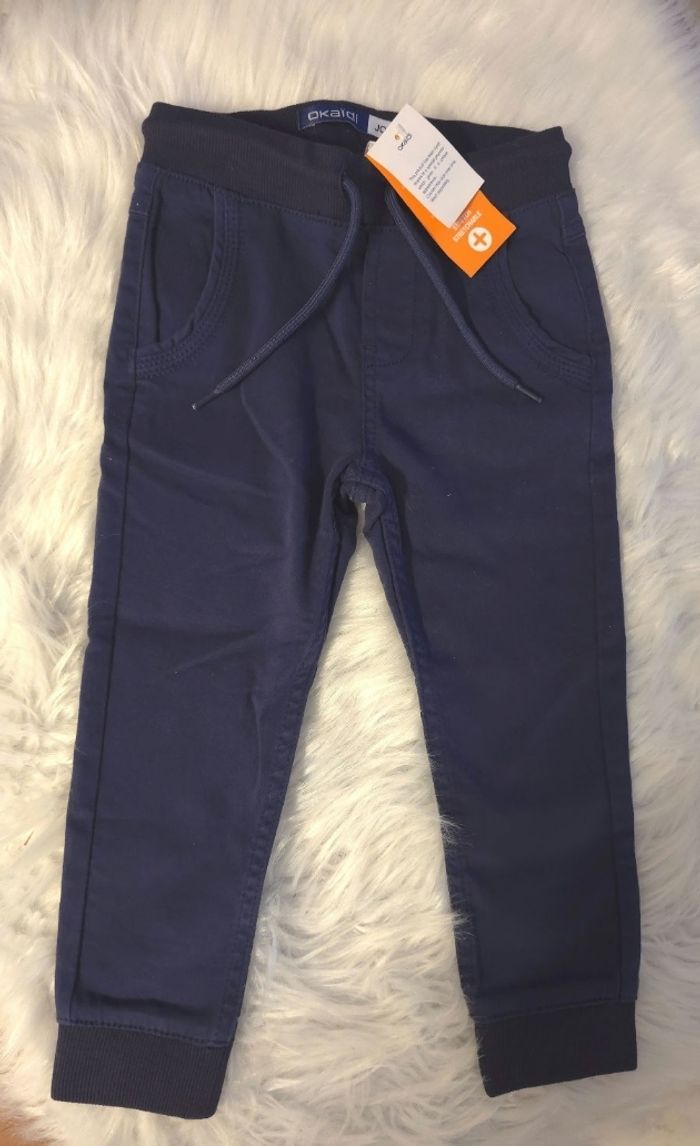 (Neuf non porté) 🏷🥰😍💙superbe pantalon jogger 3ans Garçon 💙😍🥰