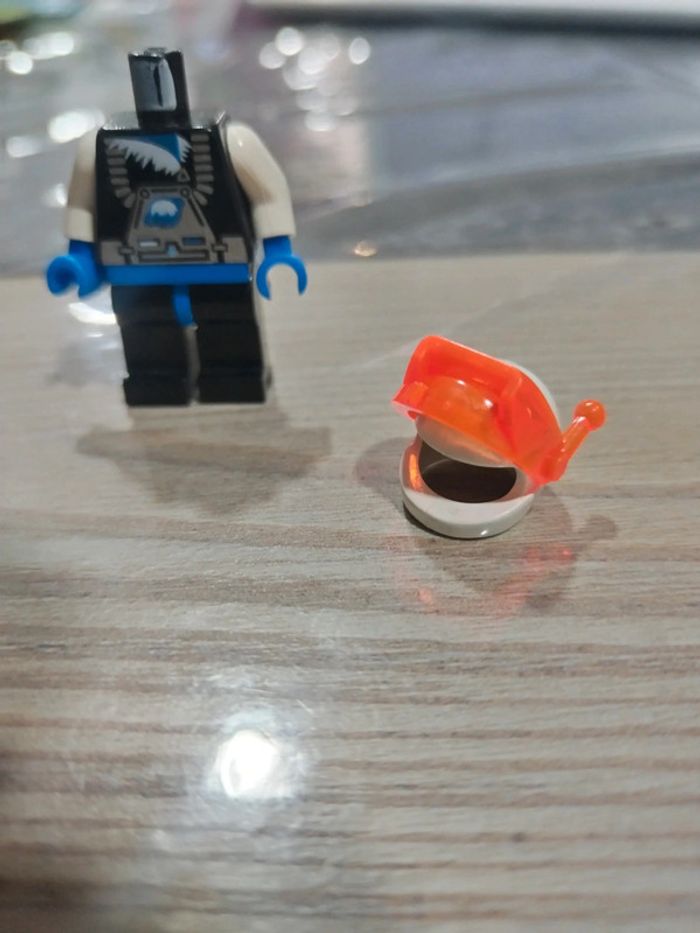 Lego space minifig ice planet sp017 - photo numéro 3