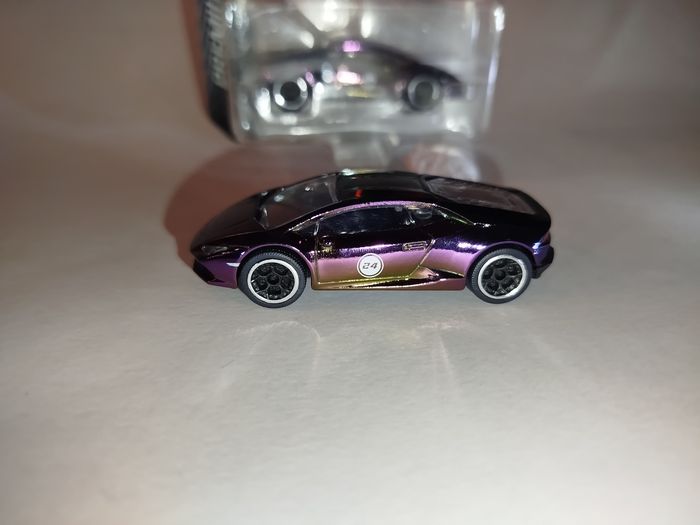 Majorette Lamborghini Huracán Coupé Rainbow Edition 2024 - photo numéro 3