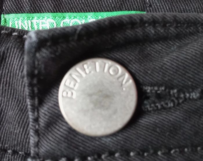 Short en jean United colors of Benetton taille 42 - photo numéro 2