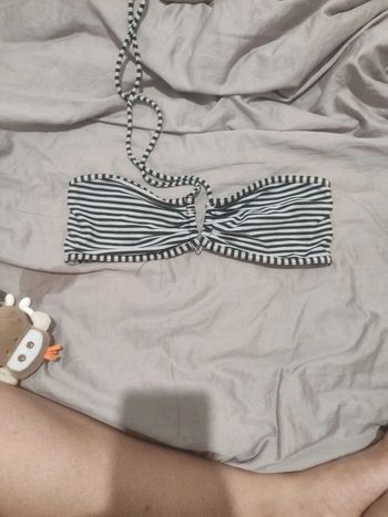 Haut de maillot de bain taille 90c