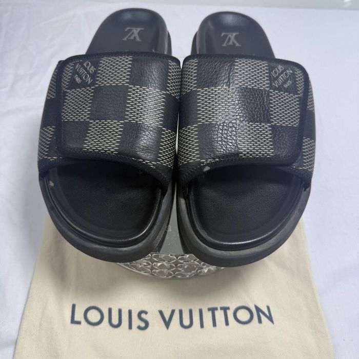 Sandales claquettes louis Vuitton noir 40 - photo numéro 4