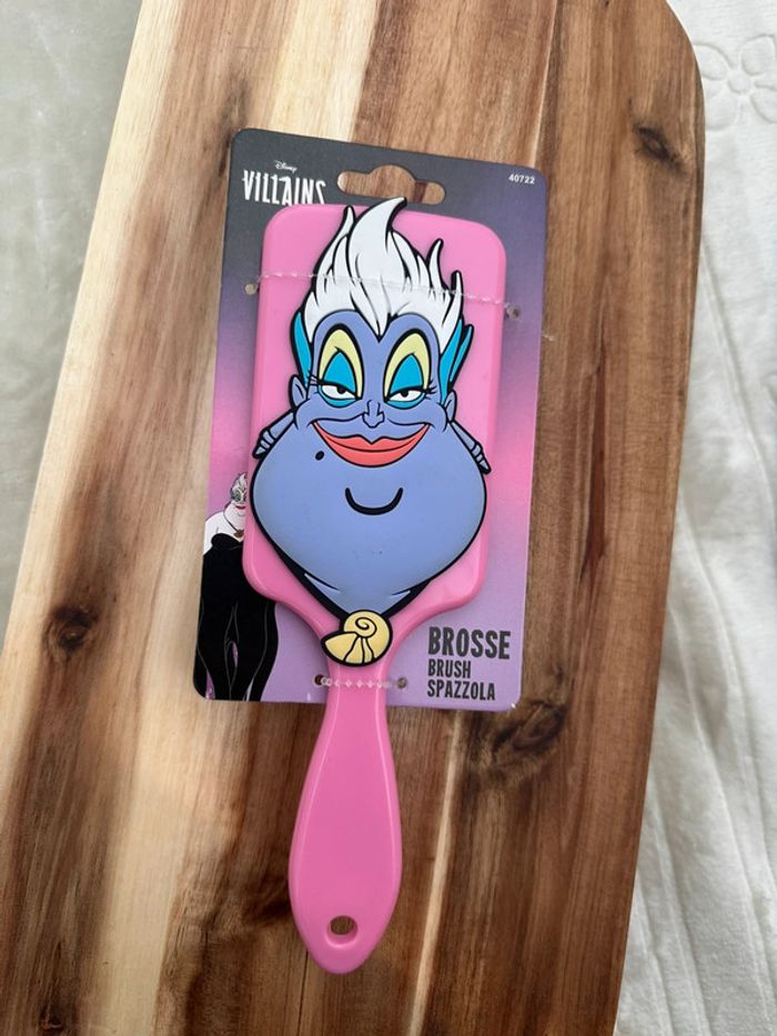 Brosse à cheveux vilains Ursula de la petite sirène, Disney neuve