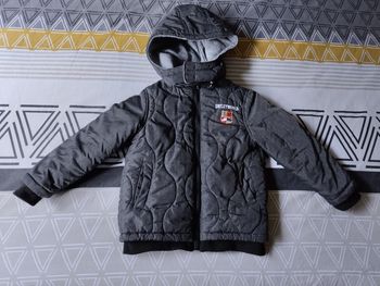 Manteau Smiley taille 4 ans