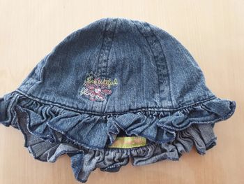 Chapeau bébé fille jeans fleurs