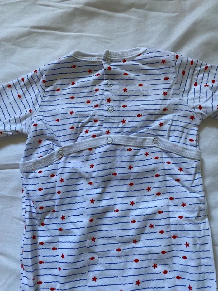Pyjama 1 mois - photo numéro 4