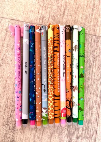 Lot de 11 stylos gel effaçables neuf 