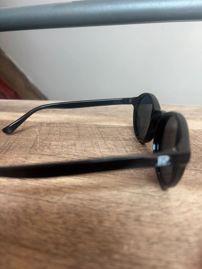 Lunette Vuarnet année 2000 noir grand verre noir - photo numéro 4