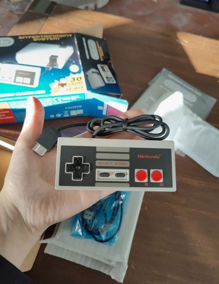 Classic Mini Nintendo NES - photo numéro 5