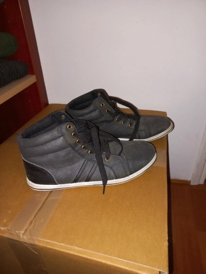 Chaussures montantes T38