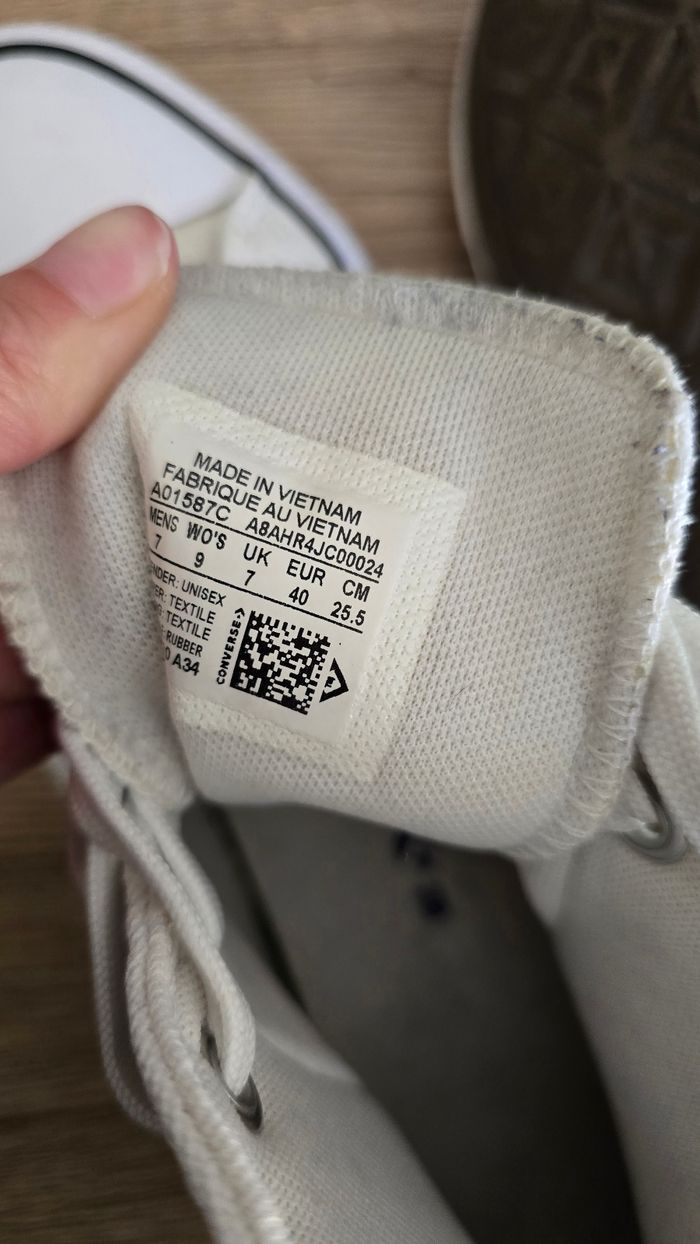 Converse blanches pointure 40 - photo numéro 10