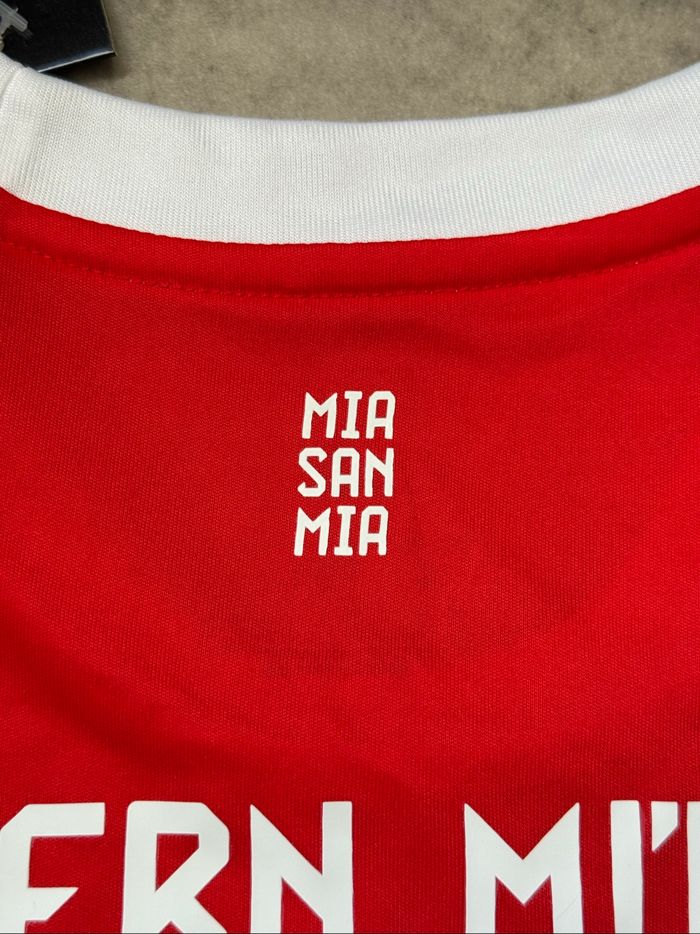 Maillot de Football Bayern Munich 2026 (Taille L) - photo numéro 5