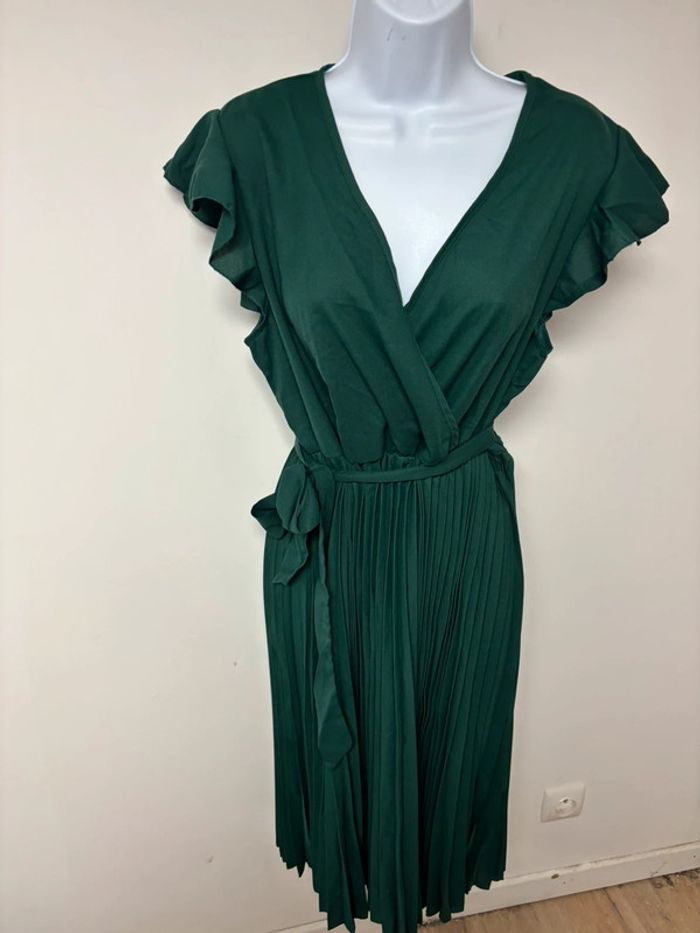 Robe chic  vert émeraude neuve