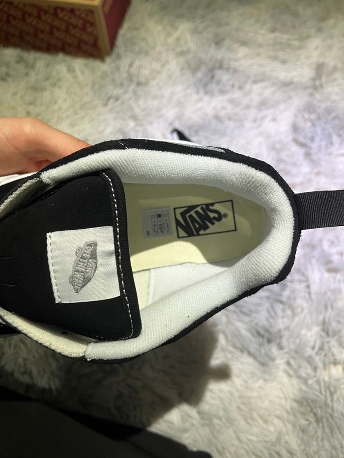 Vans Knu School blanches et noires 36,5 neuves - photo numéro 5