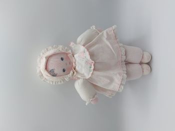 Peluche ancien doudou poupée tissu 35 cm robe fleur barrette papillon vintage ETAT MOYEN