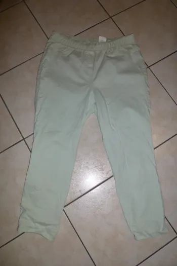 pantacourt vert pastel Msmode taille 46 stretch
