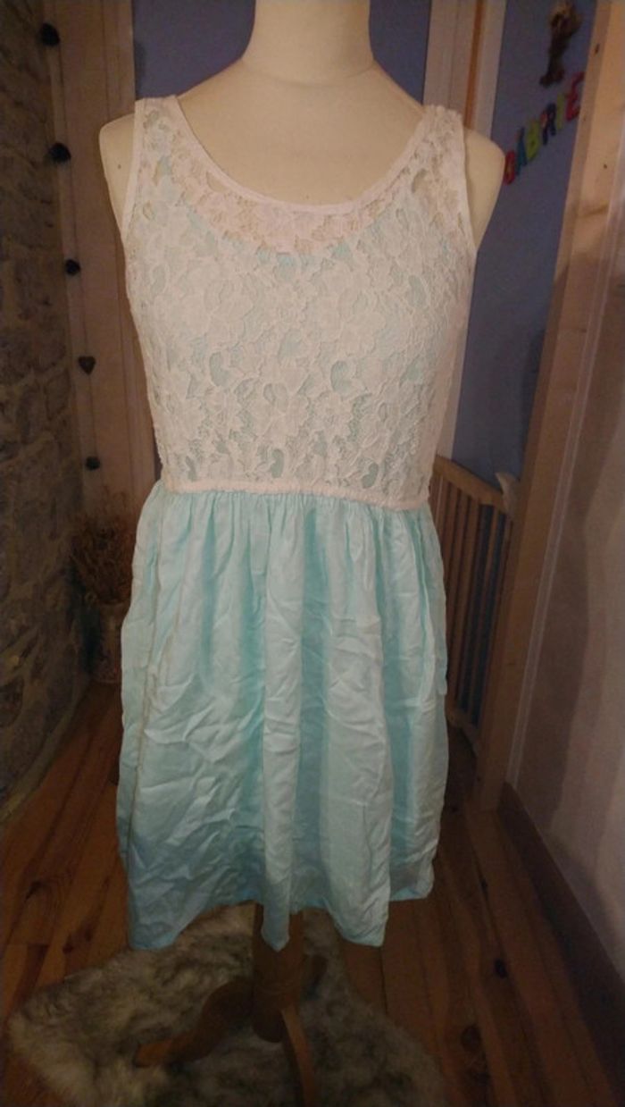 Superbe robe 2 en 1 Cache Cache taille 38