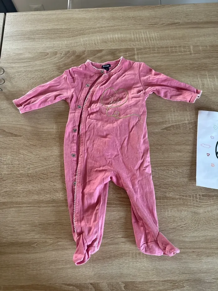 Lot 5 pyjamas 6 mois - photo numéro 2