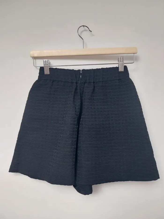 Short noir texturé Maje 38 - photo numéro 2