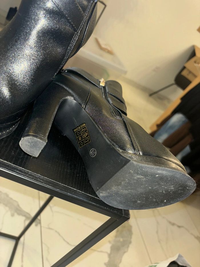 Magnifique bottines femme portée une seule fois taille 39 - photo numéro 4