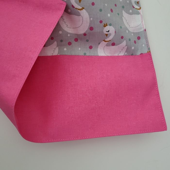 Serviette de cantine élastiquée au cou - photo numéro 4