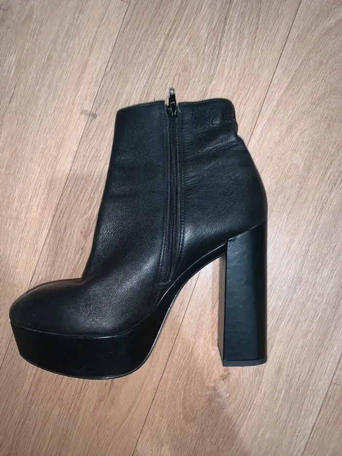 Bottines noir à plateforme - photo numéro 2