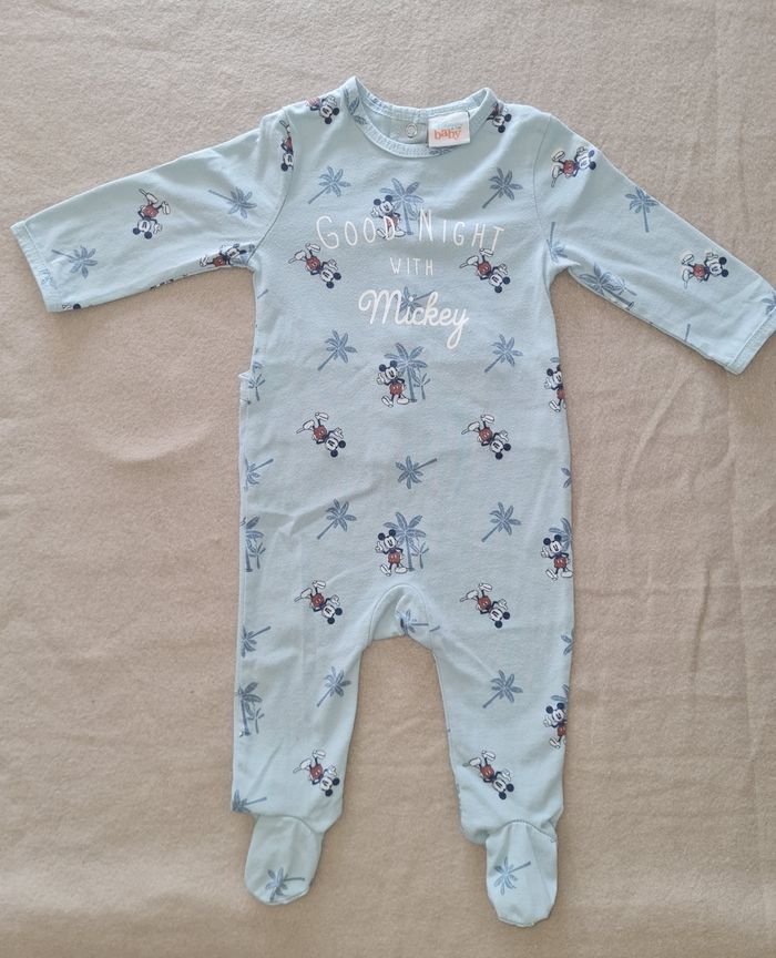 Lot Mickey 6 mois - photo numéro 4