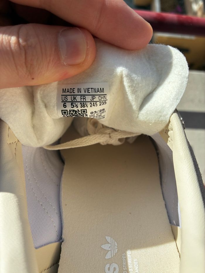 Adidas Gazelle Bold Wonder White/White/Gold Met - Taille 38 2/3 - Neuves - photo numéro 4