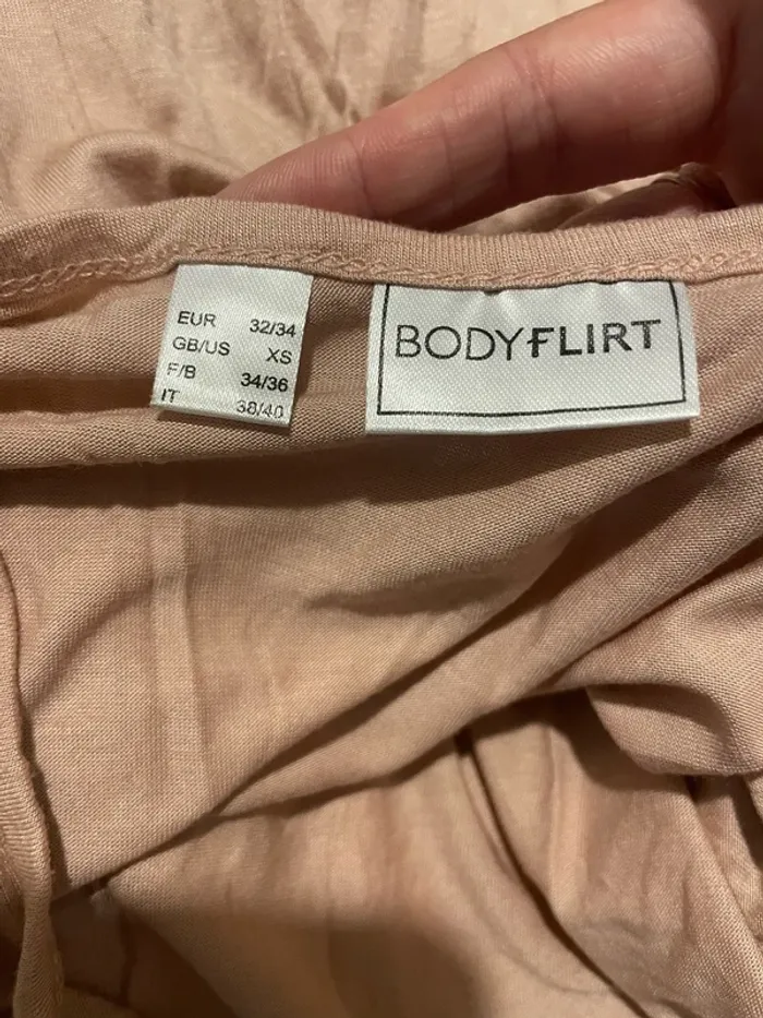 T-shirt manche courte dos échancré col rond rose clair Bodyflirt taille 34 - photo numéro 5