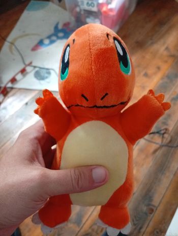 Peluche pokémon Salamèche