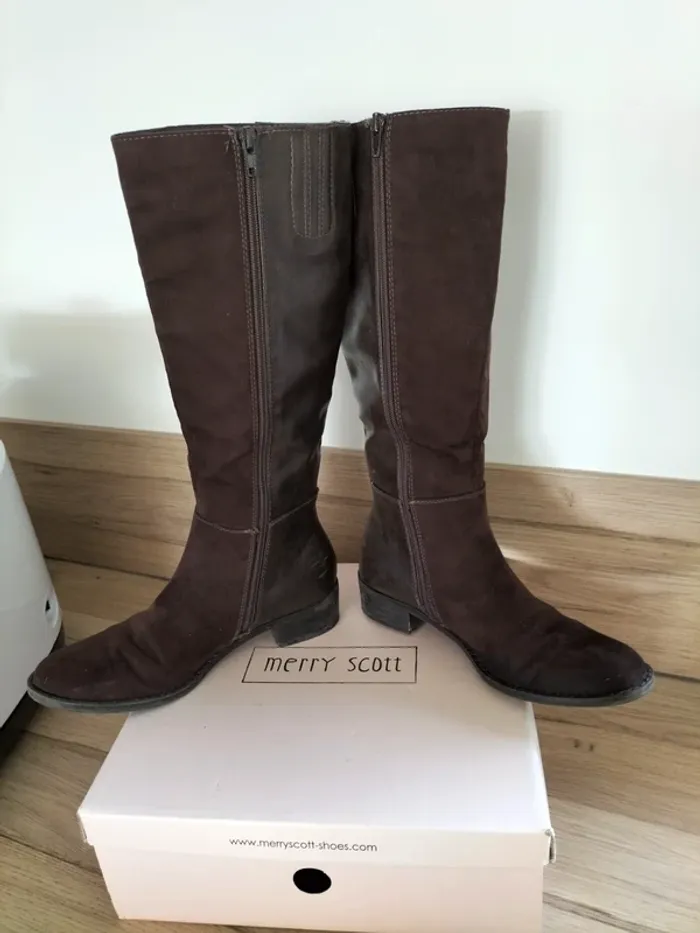 Bottes marron - photo numéro 3