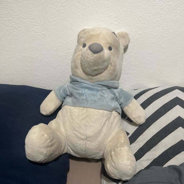 Peluche Winnie l’ourson - photo numéro 1