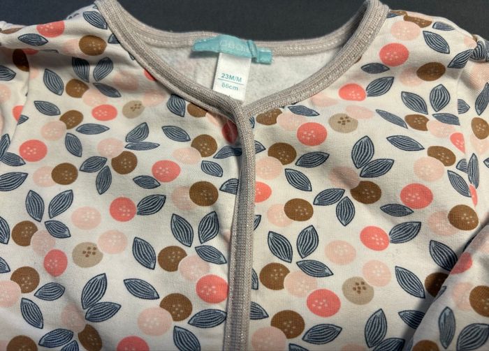 Lot de 3 gilets hiver bébé fille 24 mois TBE - photo numéro 5