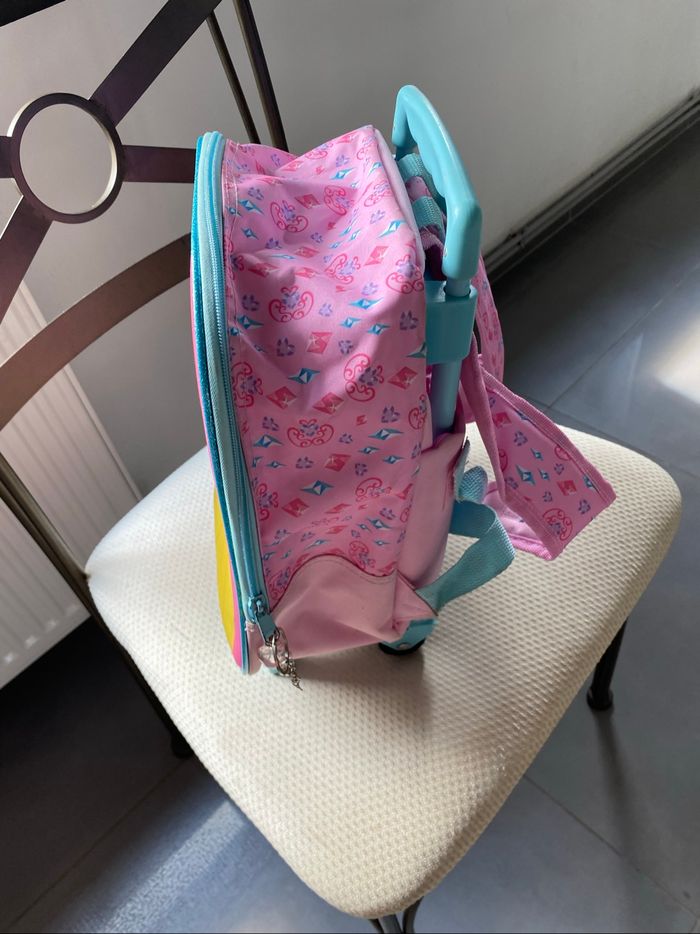 Cartable sac à dos + roulettes - photo numéro 3