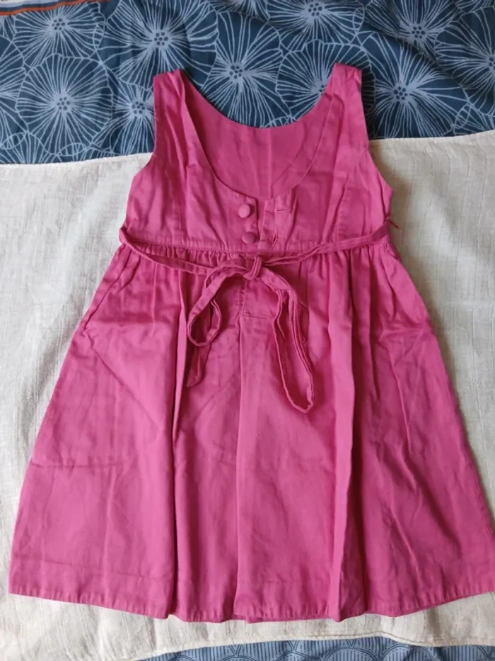 Robe rose 6 ans - photo numéro 2