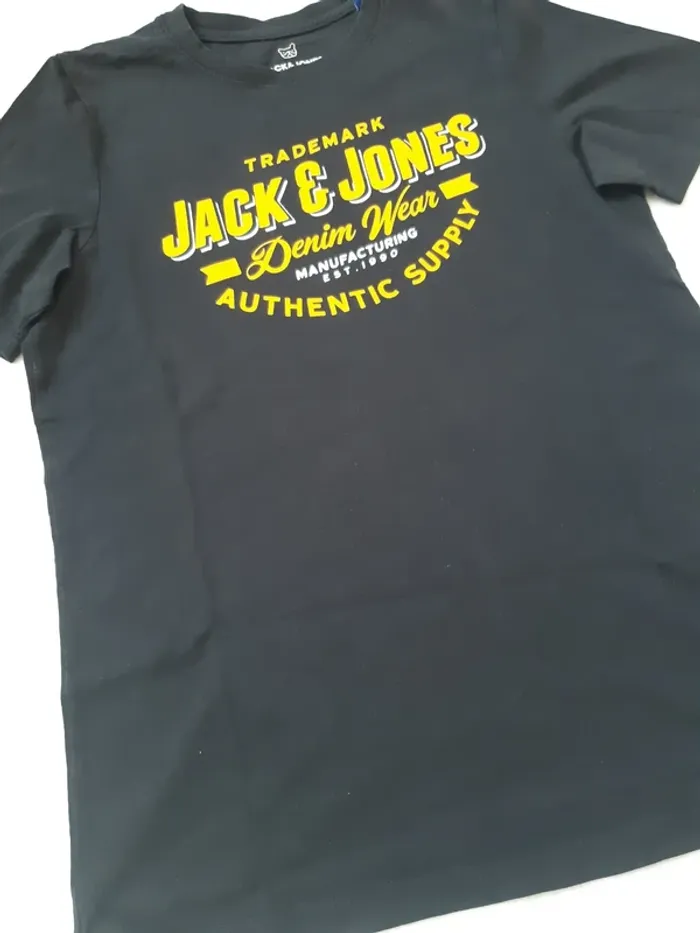 Tee shirt Jack & Jones 14 ans - photo numéro 3
