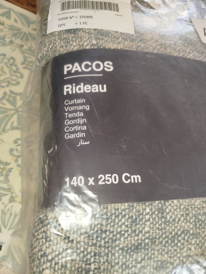 Lot de deux magnifiques rideaux - photo numéro 2