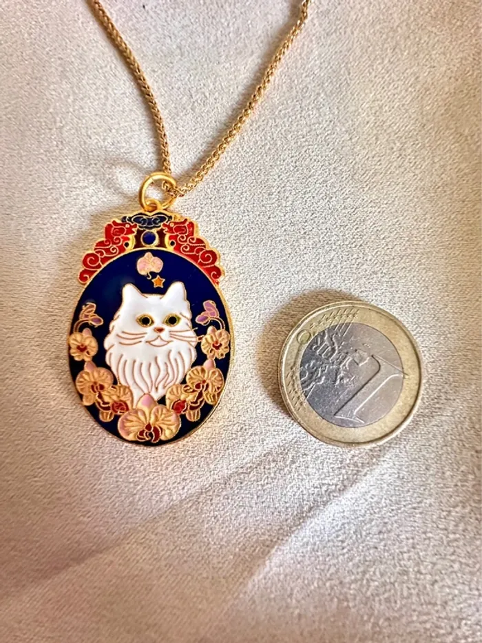 Collier pendentif réversible en or libre vietnamien – Chat & orchidée