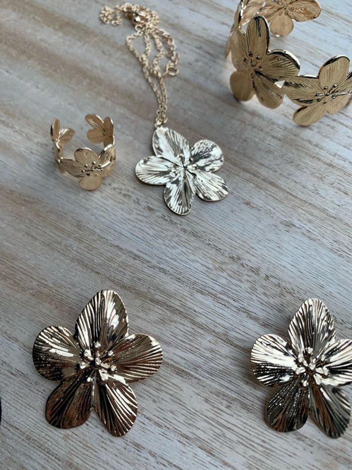 parure fleurs dorés - photo numéro 6