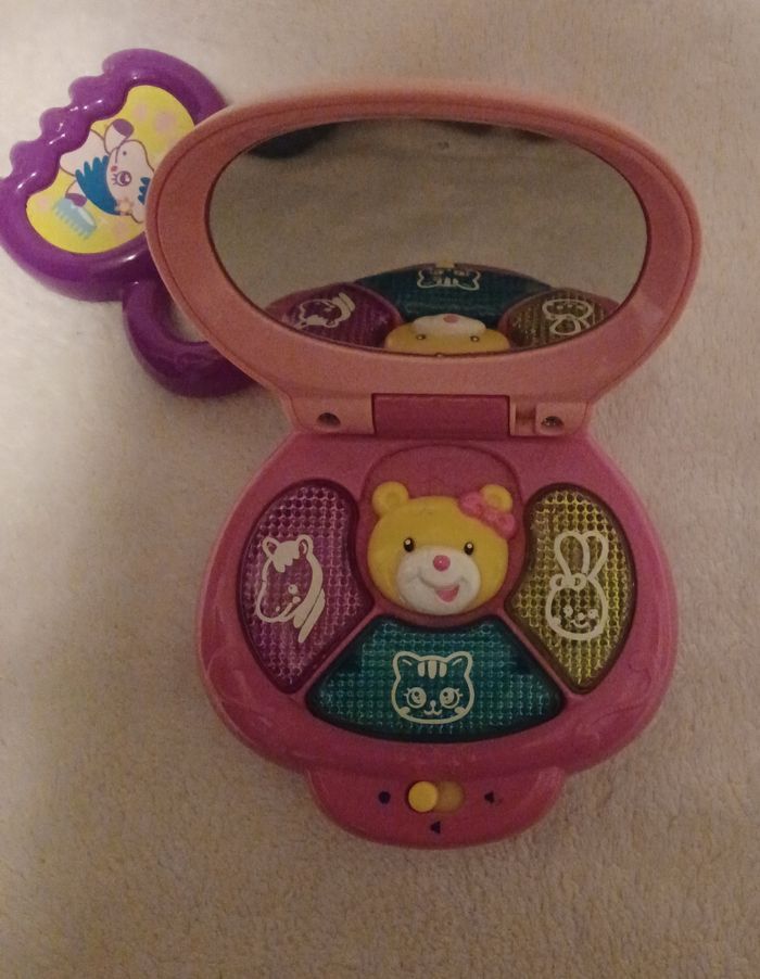 Petit jouet pour bébé - photo numéro 3