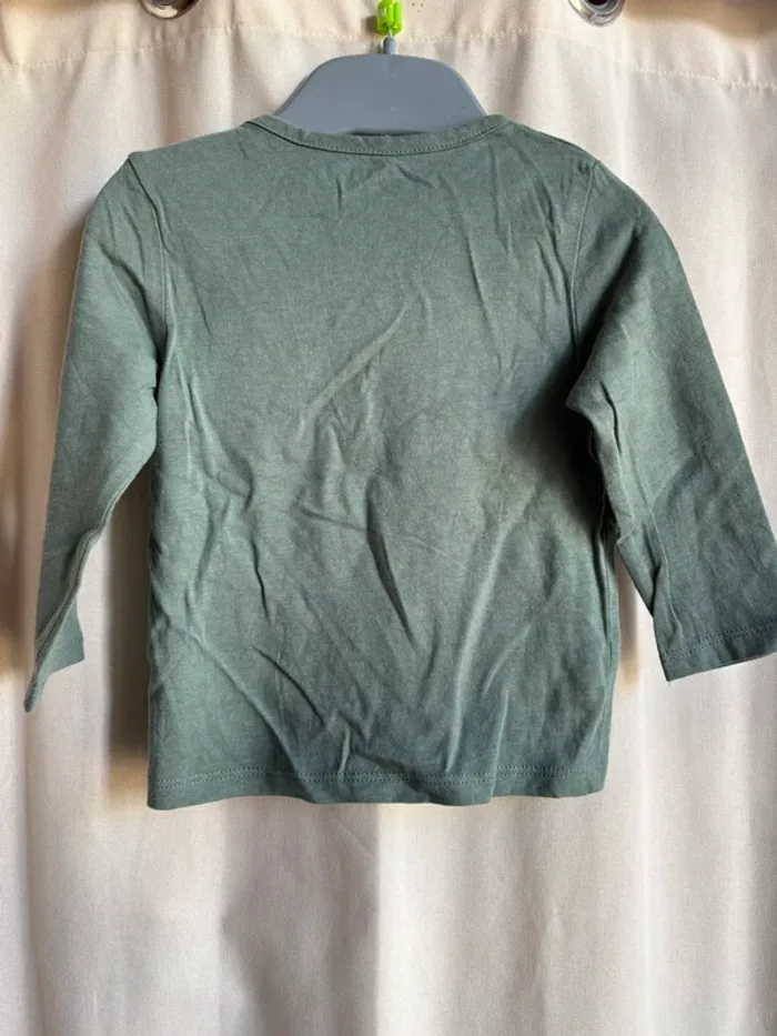 T-shirt 👕 12 mois - photo numéro 3