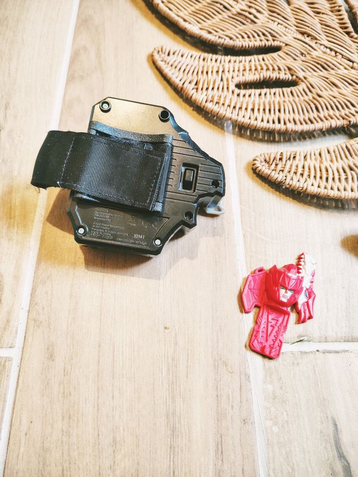 🙅Power rangers Dino fury - Bracelet morpher son et lumiere avec clé ranger rouge -marque Hasbro - photo numéro 5