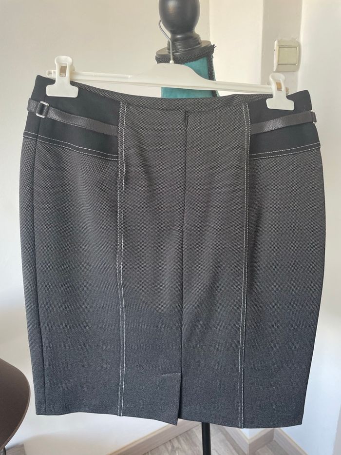 Jupe femme élégante  façon pied de poule