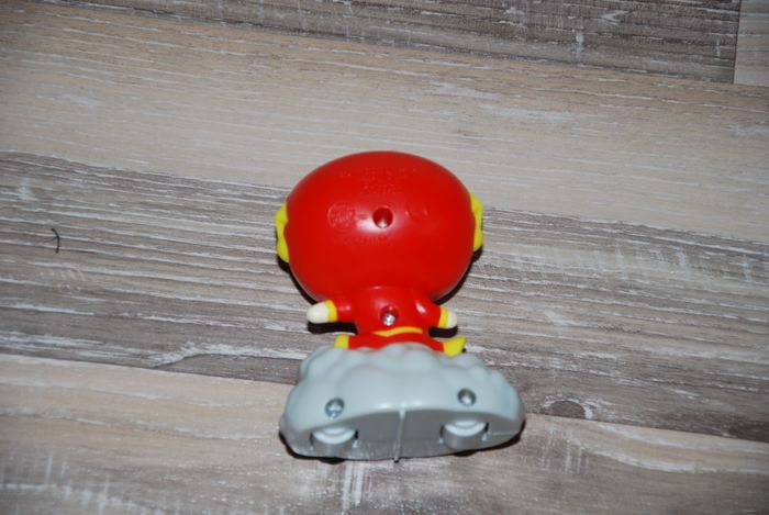 Figurine Justice League Burger King flash 2020 - photo numéro 2