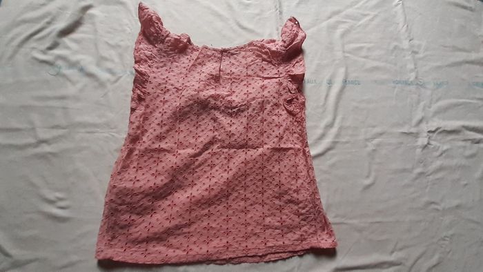 Tee-shirt rose à broderies anglaise - photo numéro 3