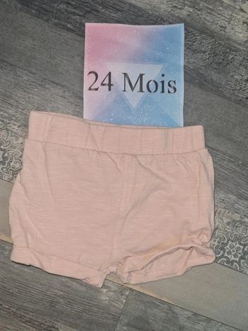 Short 24 mois