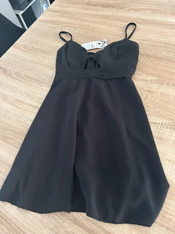 Robe noir neuve taille unique