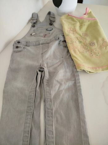 TSalopette grise + Tee shirts fille 18-24 mois